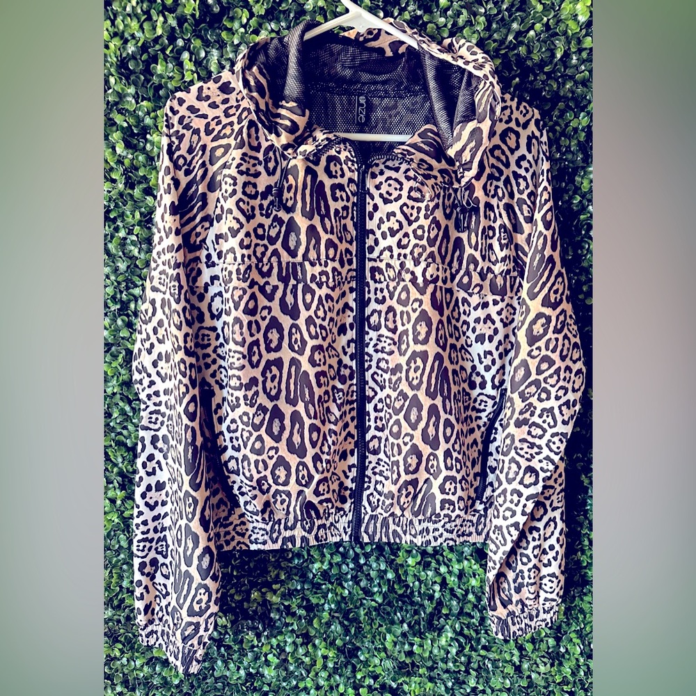 Leopard Long Sleeve Hooded Bomber Jacket w/ Pockets